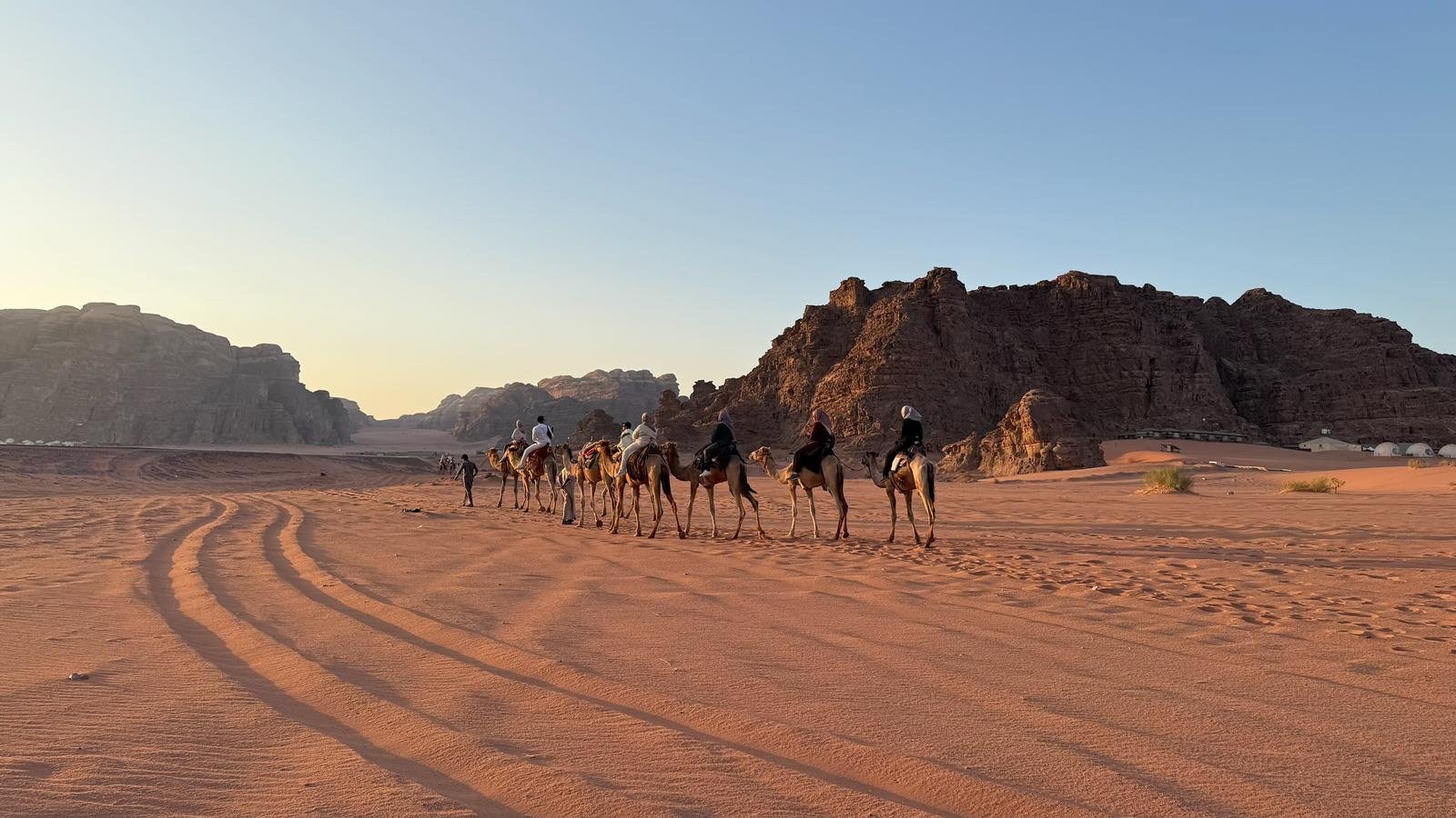 WhatsApp Image 2025-11-26 at 16.39.08_32494626